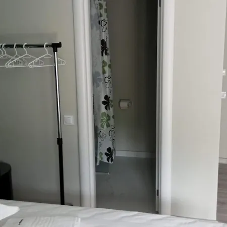 Edmont Guest house